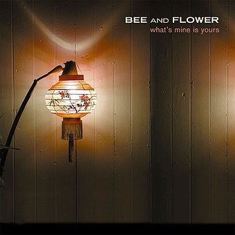 bee_and_flower_wmiy_soyuz